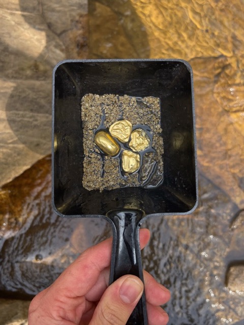 Creek gravel sample
